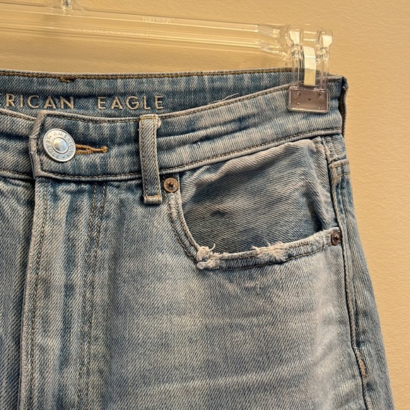 American Eagle Curve Flare Mom Jeans - Picture 4 of 8